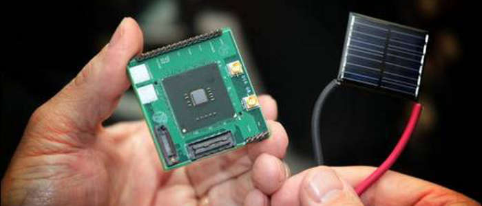 Intel работает от солнечной батареи