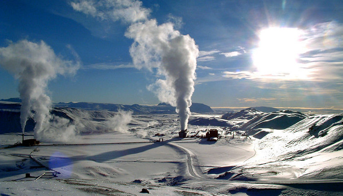 На долю возобновляемой энергетики в Исландии приходится почти сто процентов