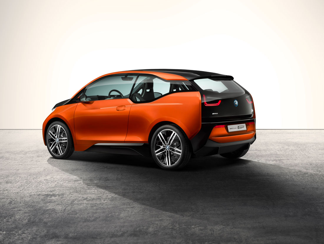 Баварский электромобиль: BMW i3