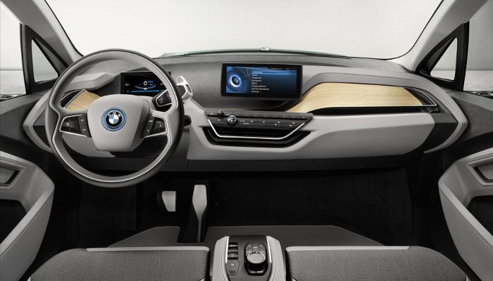 Баварский электромобиль: BMW i3