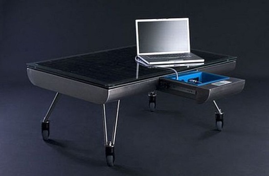 SOLo Lounge Table. Стол с солнечными батареями